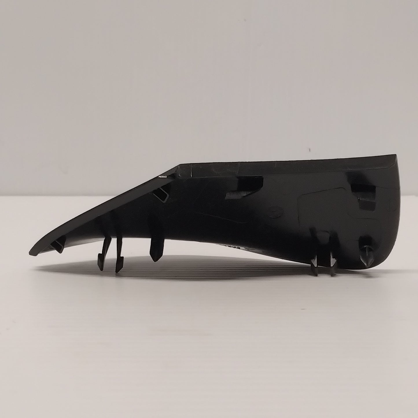 Genuine Hyundai Scalp-Side Cover,Lh | 87618Q0000