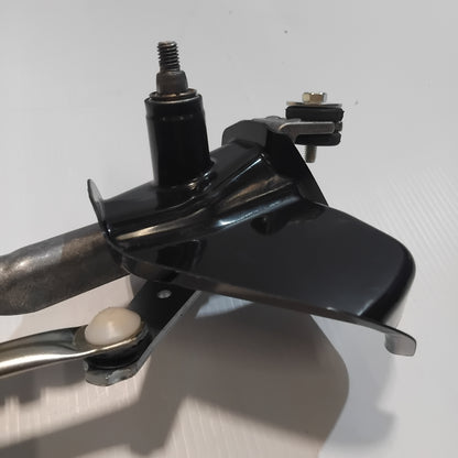 Genuine Windshield Wiper Motor - Suzuki | 38100M68P10-000