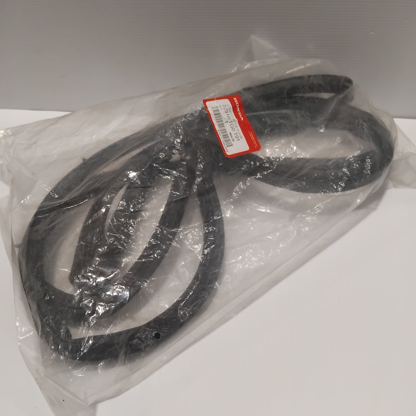Genuine Honda Weatherstrip, R. Fr. Door | 72310TG0T01