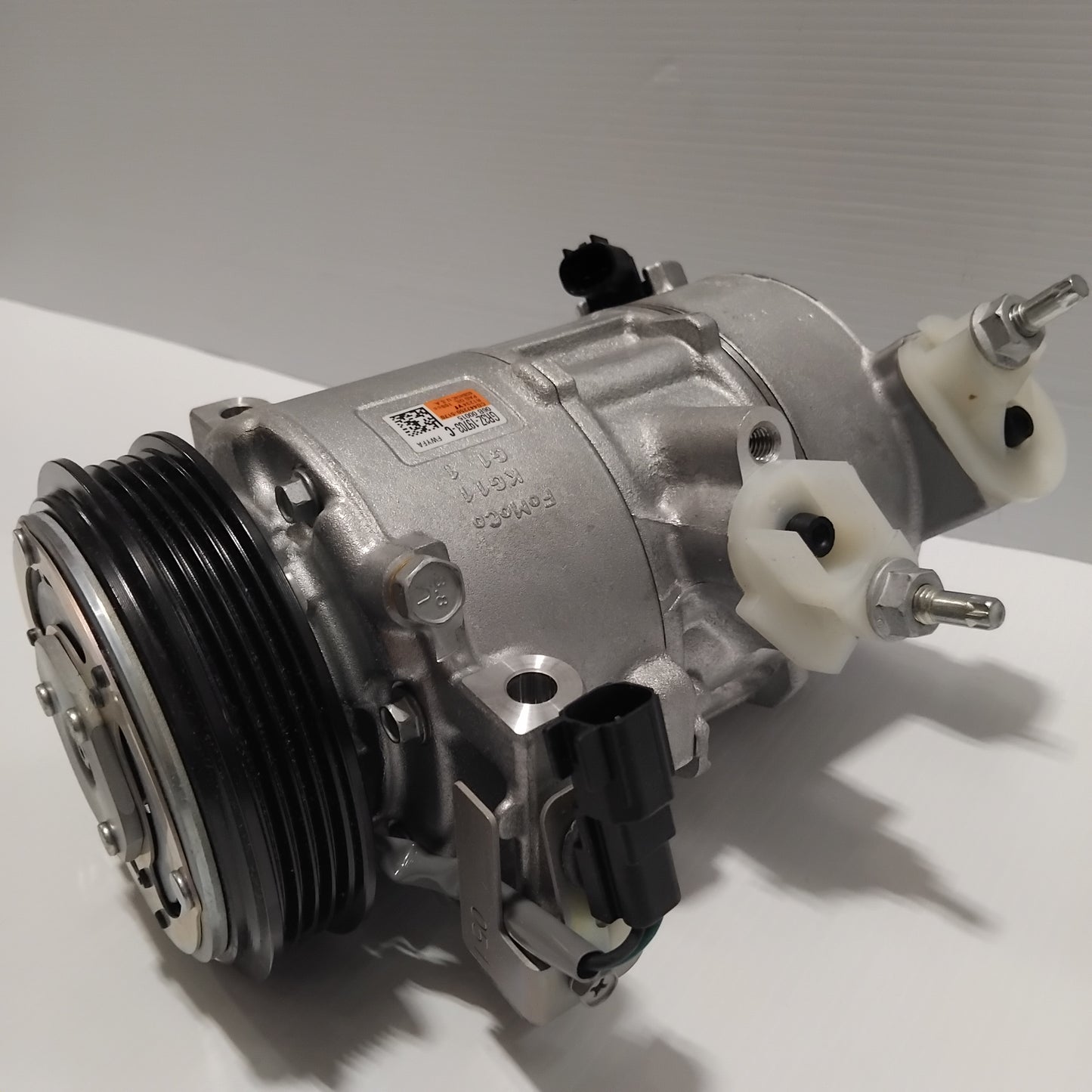 Genuine Ford Compressor Assy | 2031154