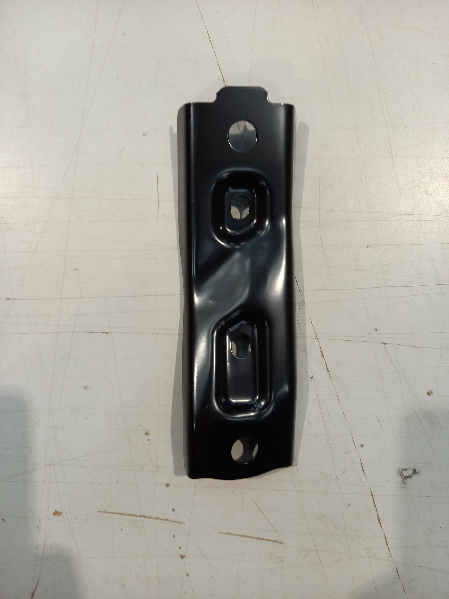 Genuine Mazda Bracket(R),Cros | DA6A34H25A