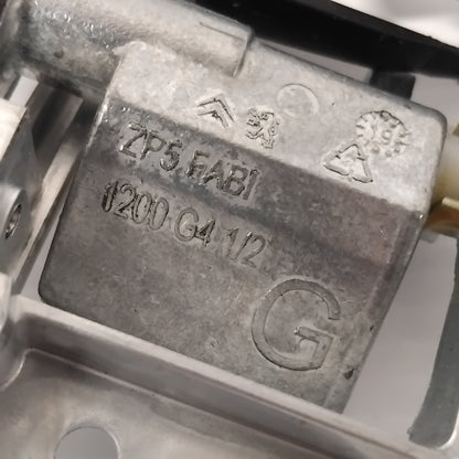 Genuine Door Left Handle Holder - Citroen Berlingo / Peugeot Partner | 910961