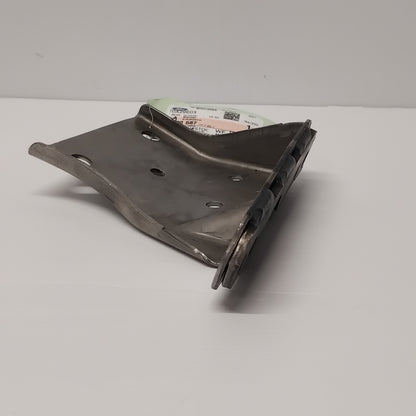 Genuine Manifold Bracket - Ford Focus 1.6 Duratec TI-VCT 123PS | 1690587