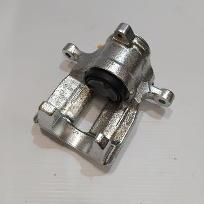 Genuine Ford Housing | 2332701