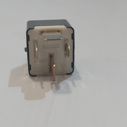 Genuine Peugeot Relay | 682203