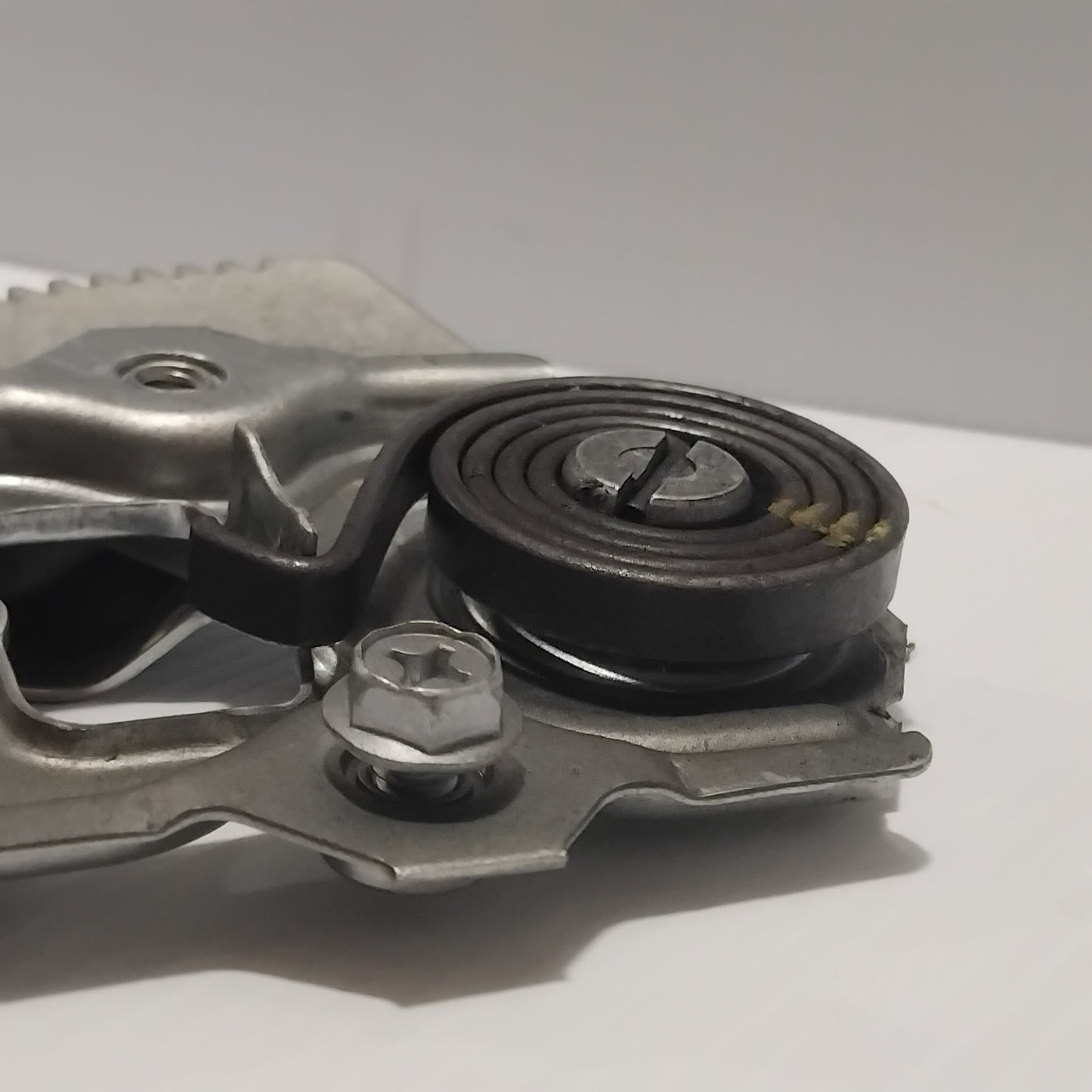 Genuine Suzuki Regulator Assy Window | 83510-62J00-000