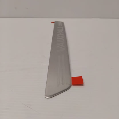 Genuine Vauxhall Name Plate | 13272116