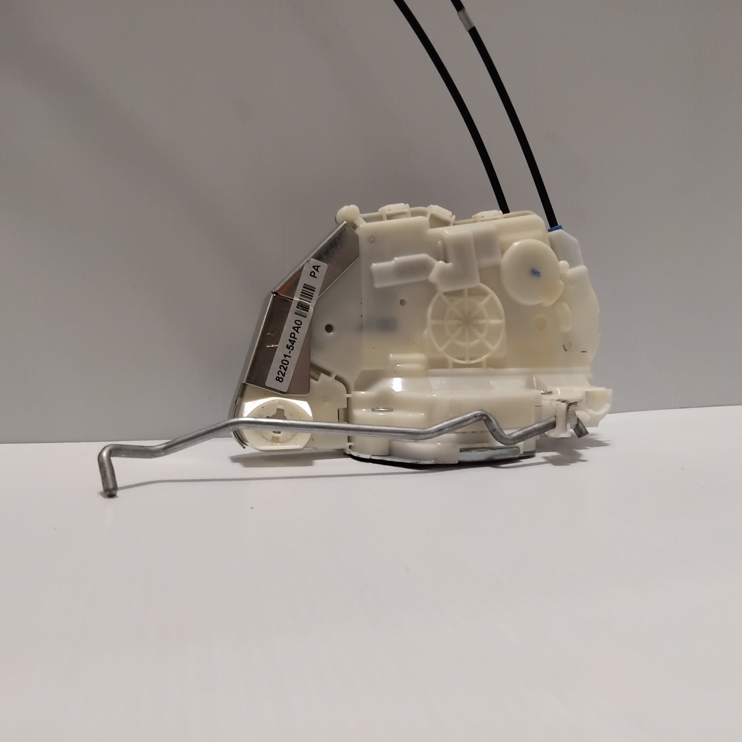 Genuine Suzuki Latch,Front Door,R Apk | 82201-54PA0-000