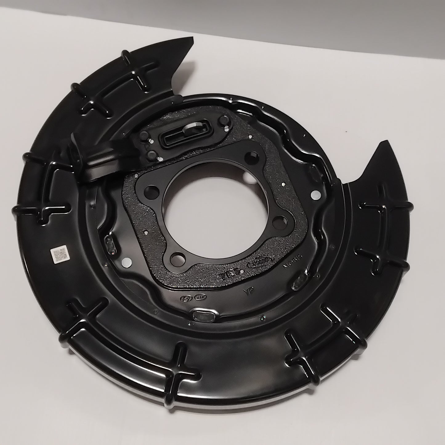 Genuine Kia Brake Assy | 582704D000