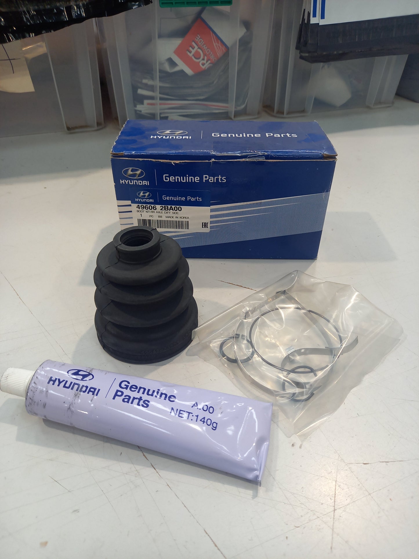 Genuine Hyundai Boot Kit-Rr Axle Dif | 496062BA00