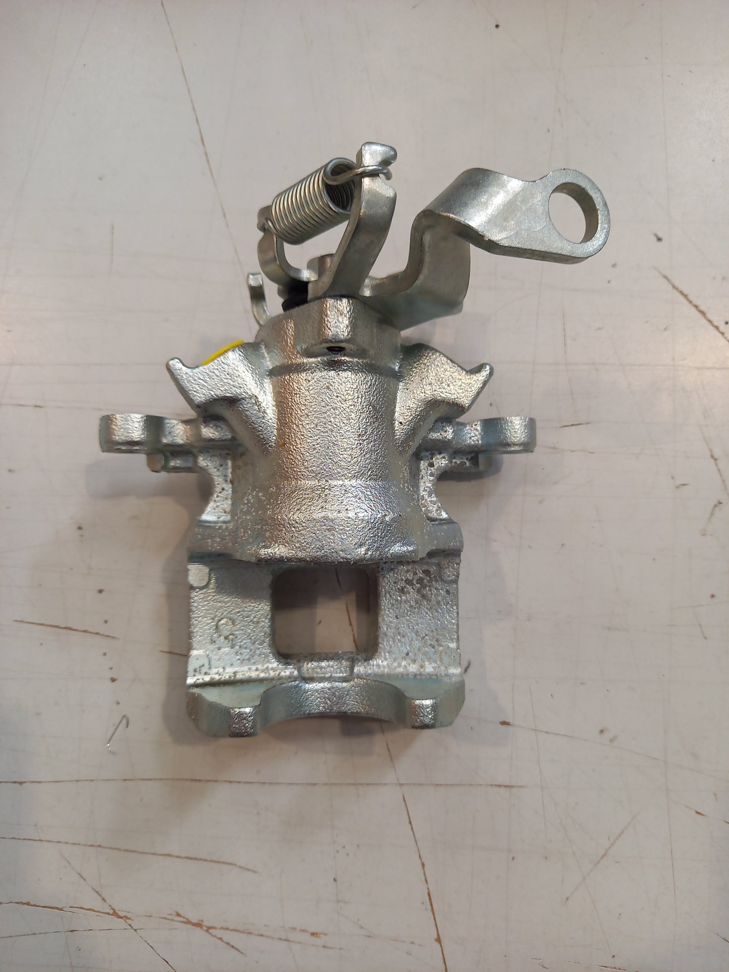 Genuine Mitsubishi Nla Caliper Kit,Rr Brake,Rh | VP13350R