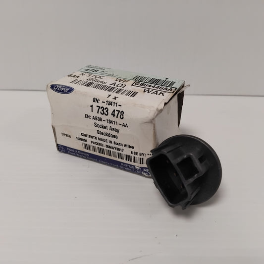 Genuine Ford Socket Assy | 1733478