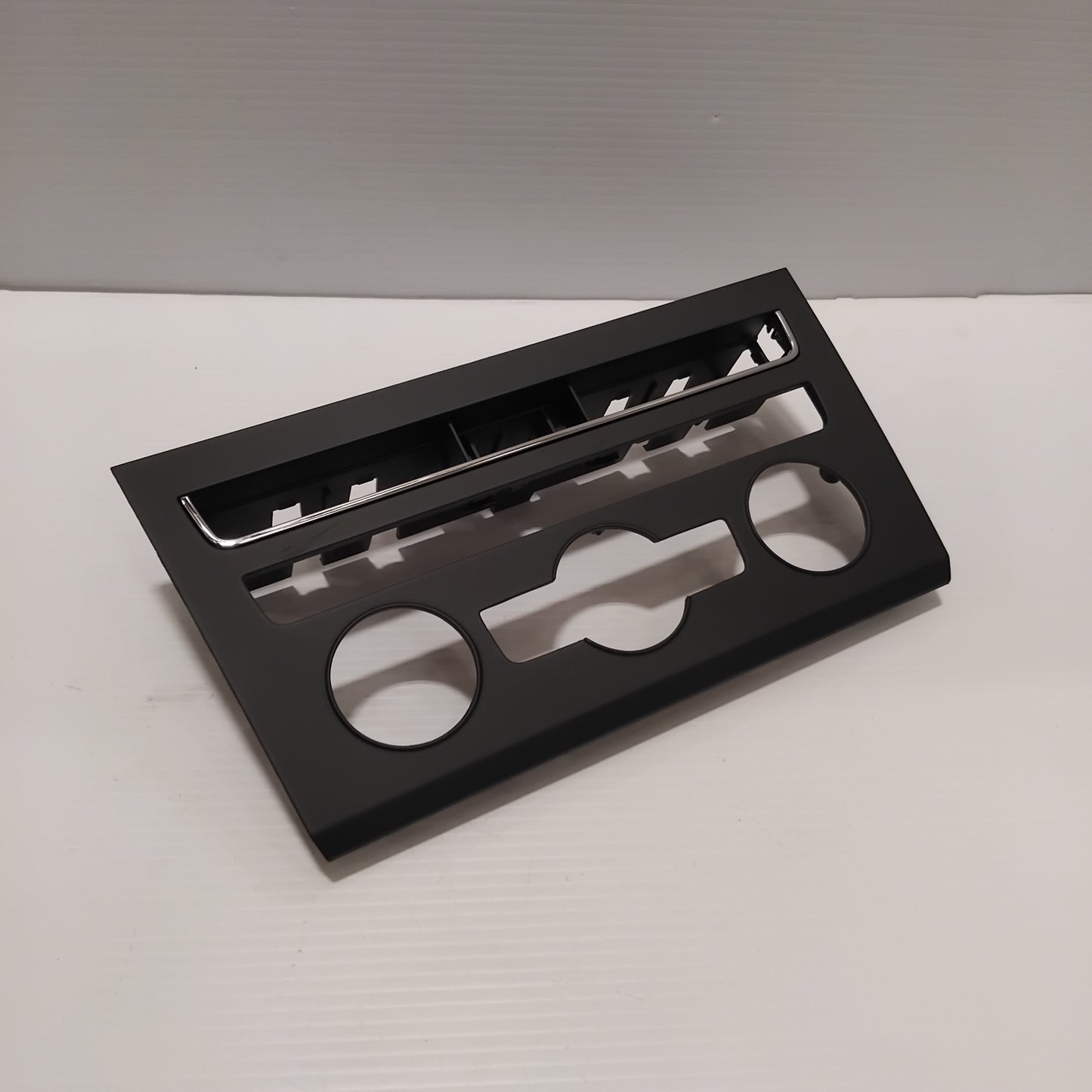 Genuine SEAT Housing | 5F0858060E2ZZ
