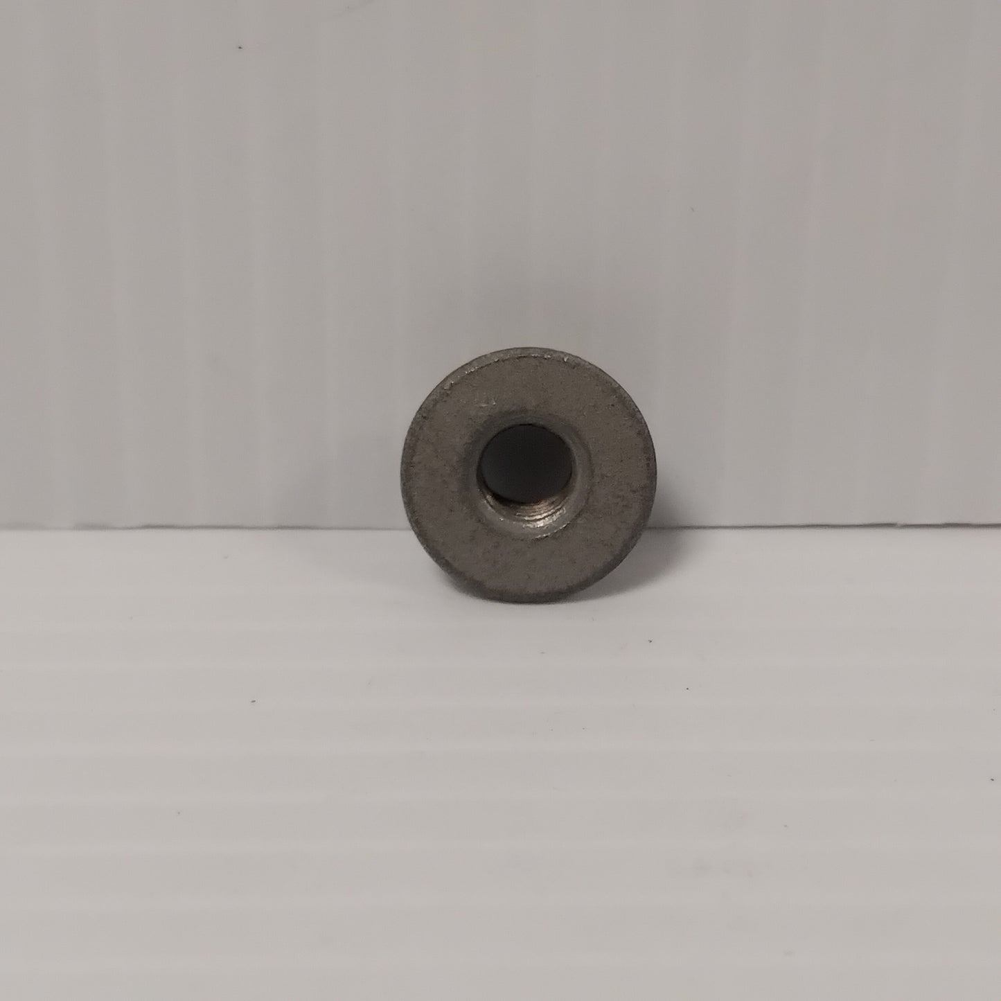 Genuine M6 Fuse Box Nut - Ford Mondeo 2007-2014 | 1381964