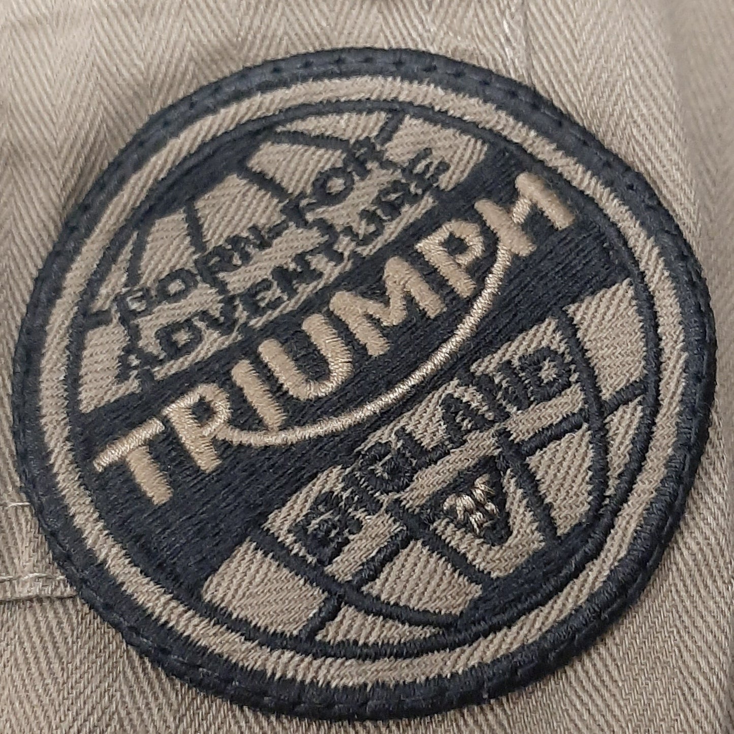 Genuine Triumph Carmody Shirt-L | MLSS19215-L