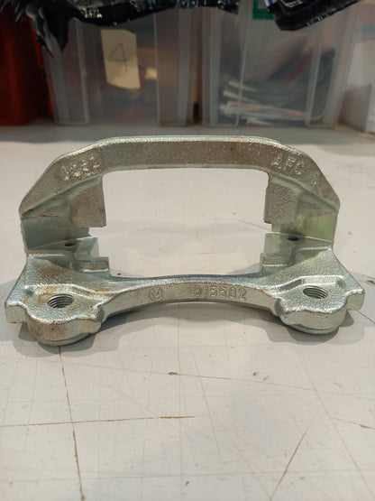 Genuine Fiat Bracket | 77364453