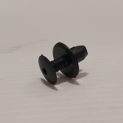 Genuine Ford Clip | 1015190