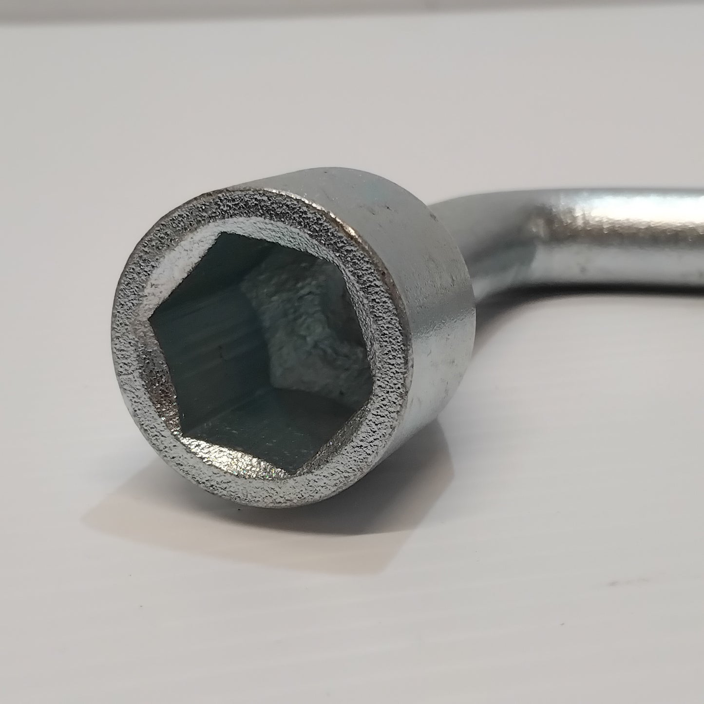 Genuine Suzuki Wrench, Wheel 19 | 09816M00174-000