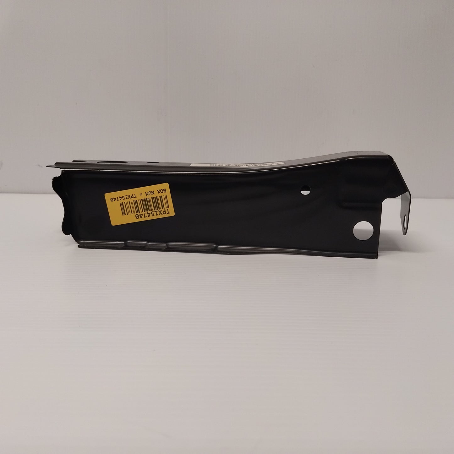 Genuine Suzuki Brace,Lamp Support Out | 58719-52R00-000