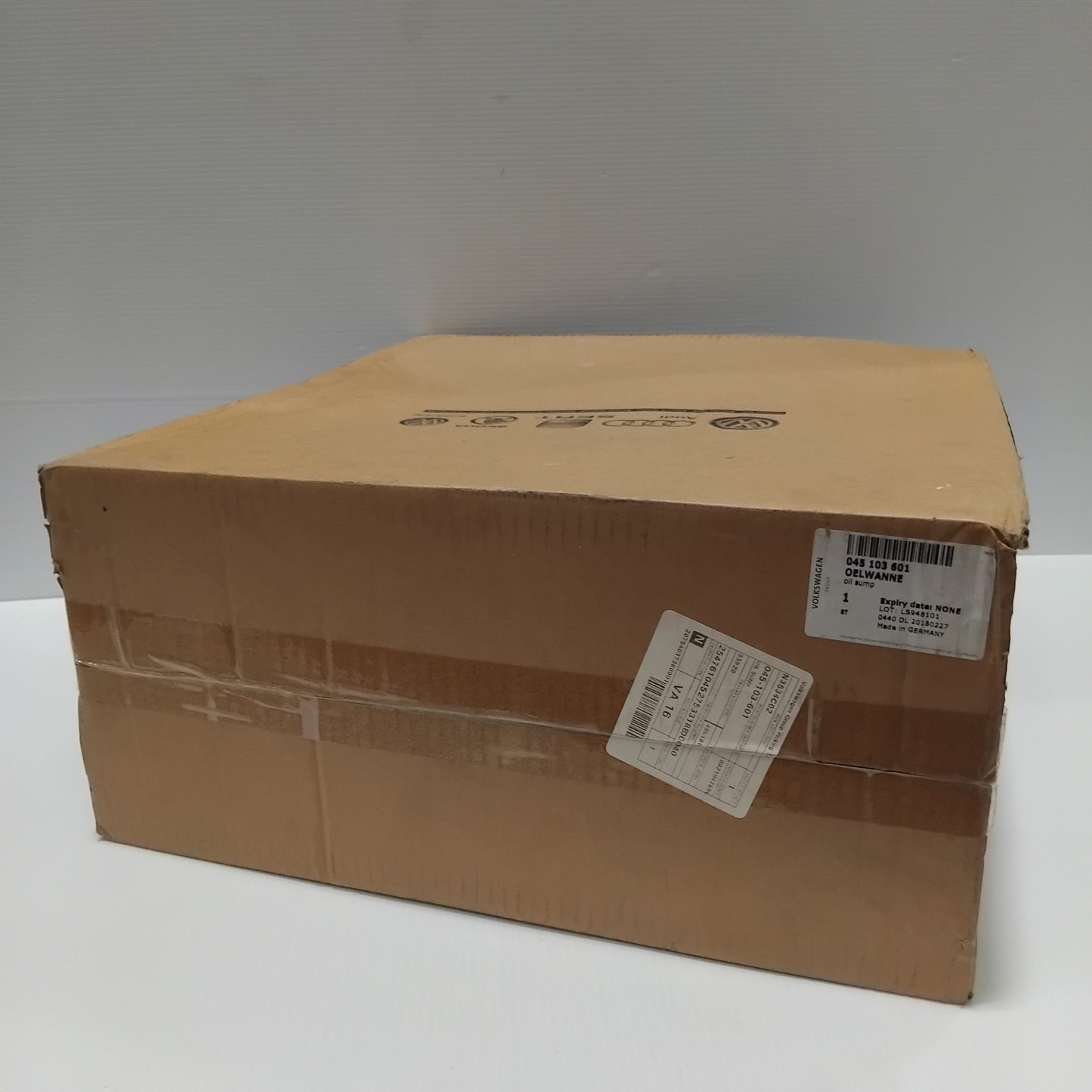 Genuine SEAT Oil Sump | 45103601