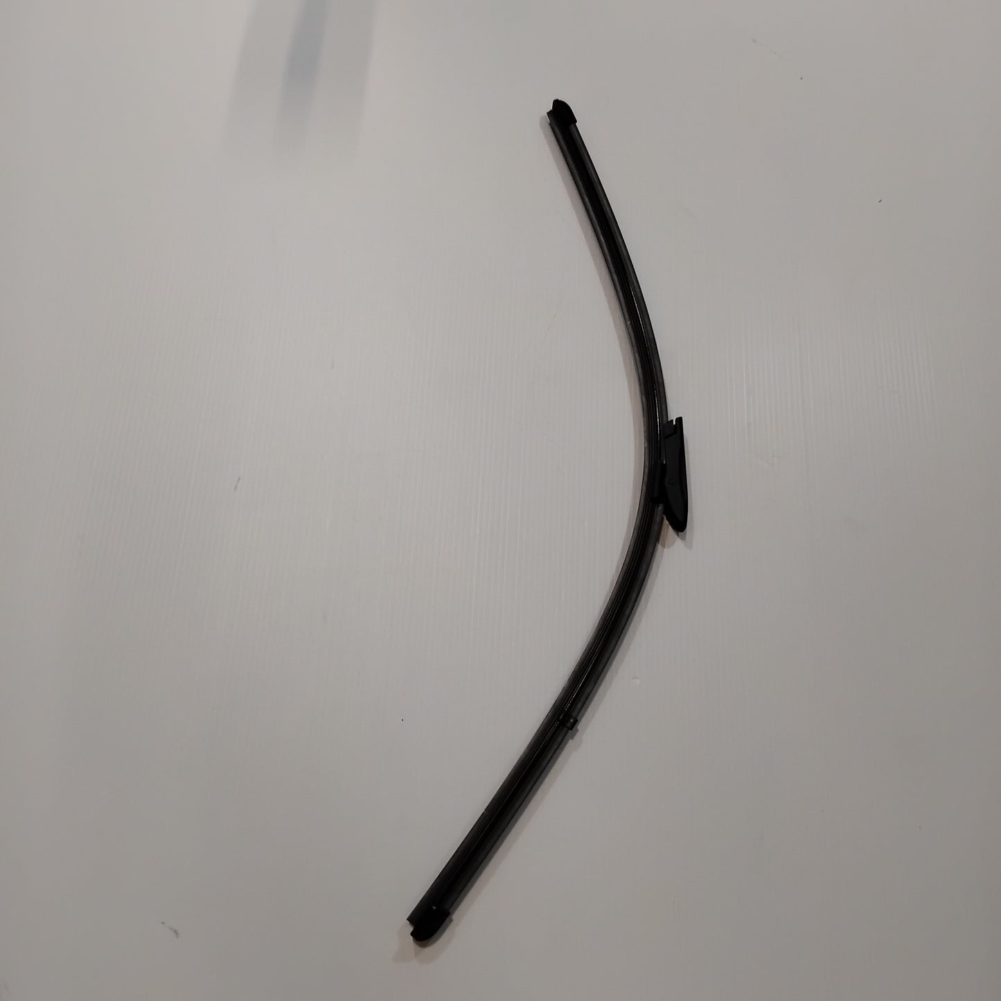 Front Wiper Blades - Renault Scenic MK2 | 7711421439