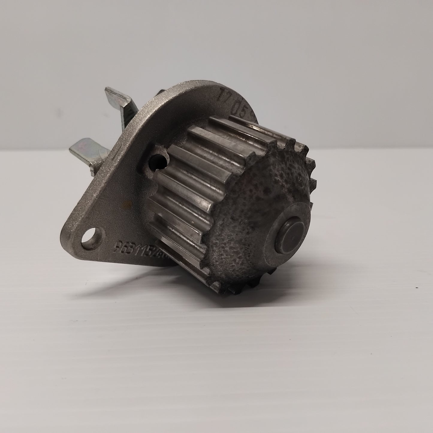 Genuine Water Pump - Citroen C3 / Peugeot 206  1.4 | 1201G0