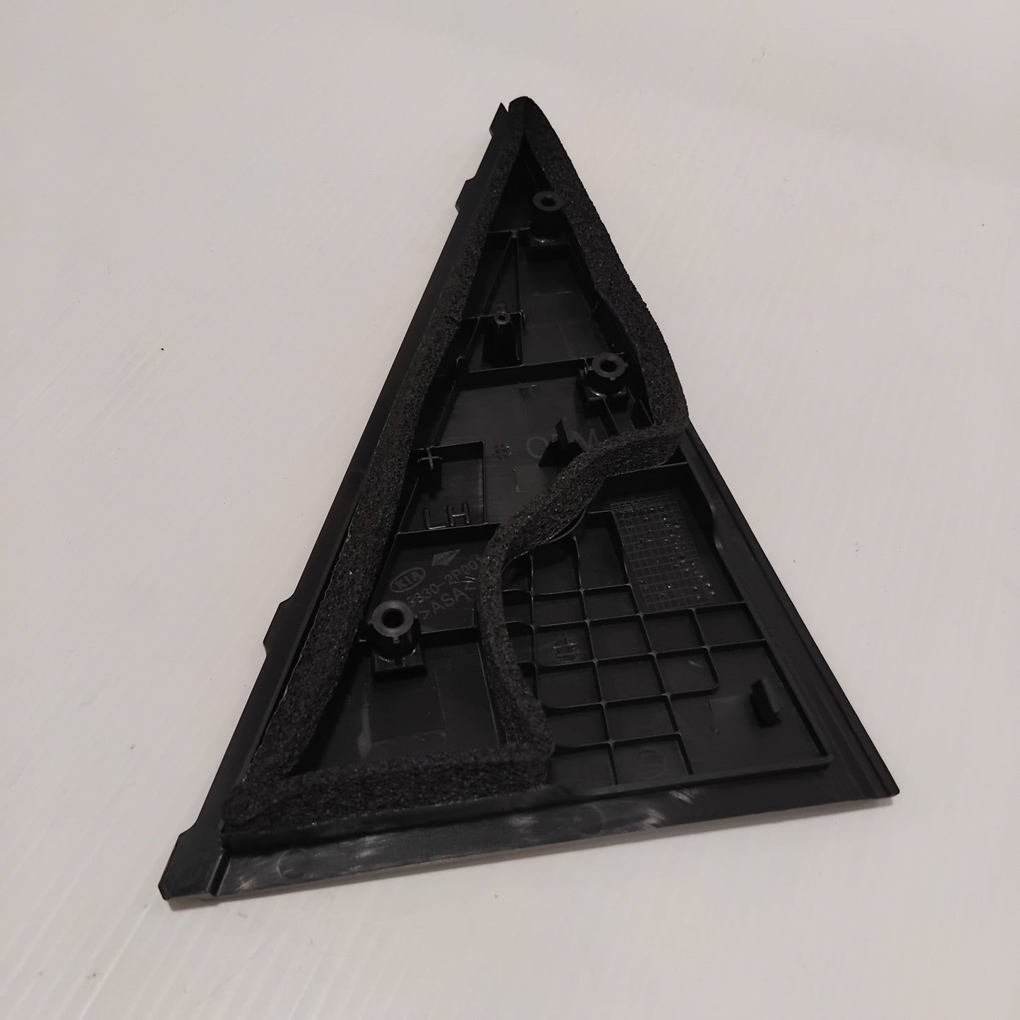 Genuine Left Rear Door Moulding - Kia Sorento 2009-2014 | 838302P001