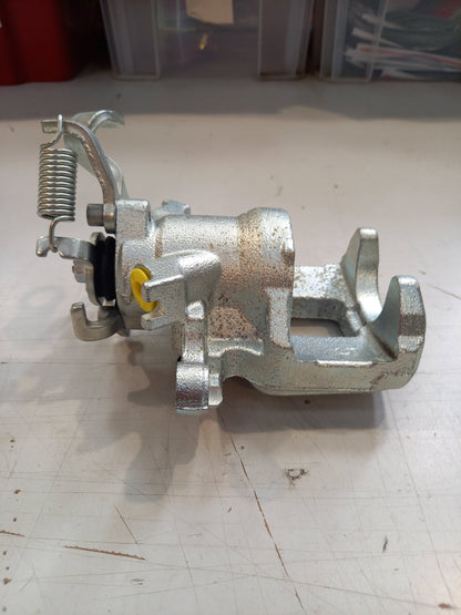 Genuine Mitsubishi Nla Caliper Kit,Rr Brake,Rh | VP13350R