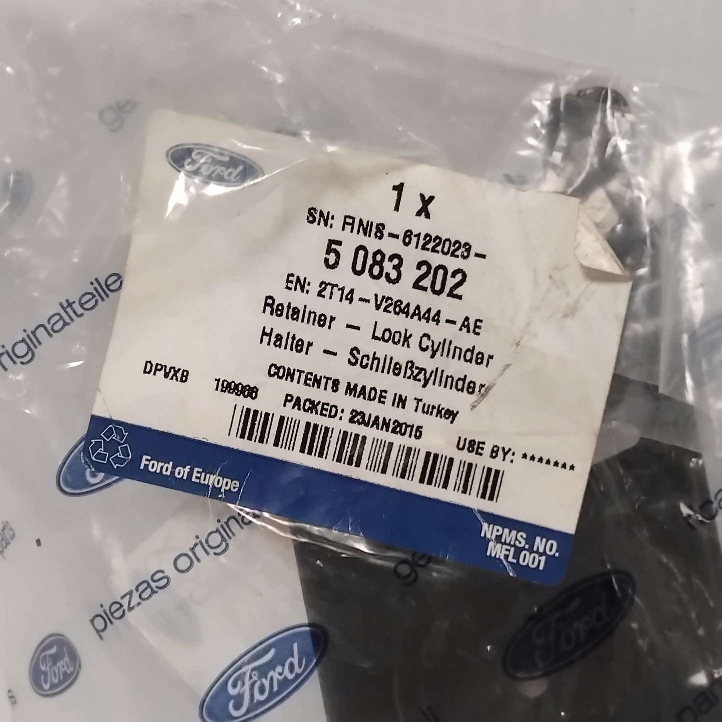 Genuine Lock Cylinder Retainer - Ford Transit 2002-2013 | 5083202