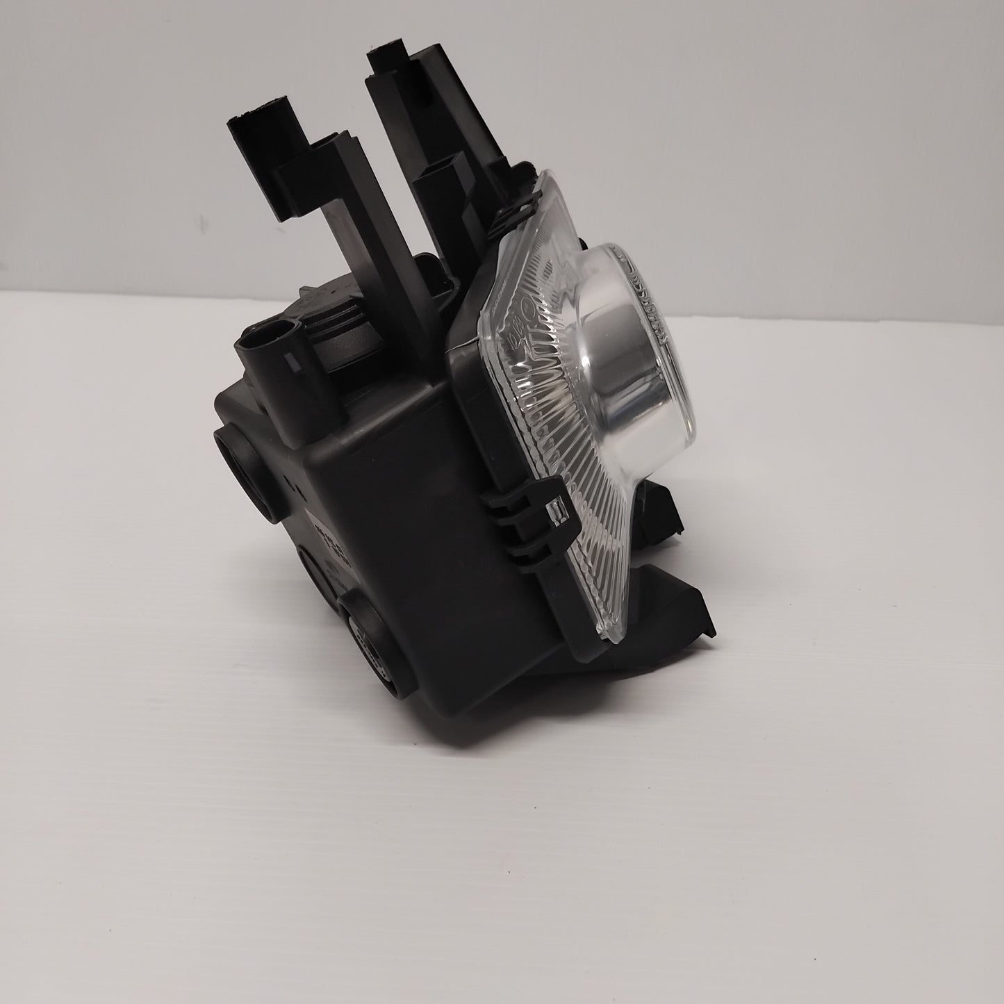 Genuine Front Left Fog Lamp - Vauxhall Astra H / Zafira B | 13261997