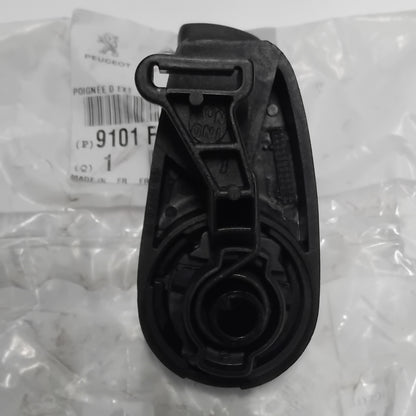 Genuine Right Front Door Interior Handle - Peugeot 106 3-Door | 9101F0
