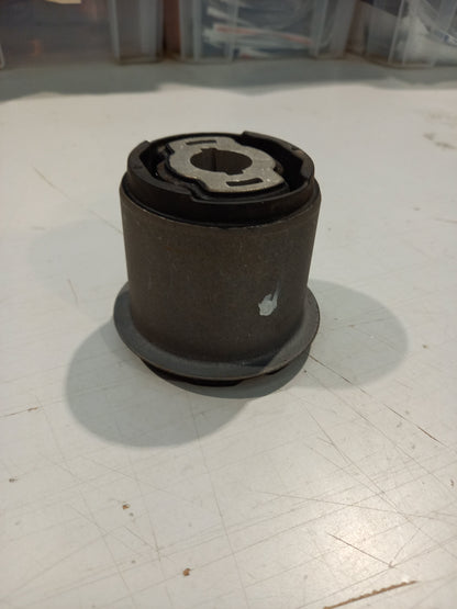 Genuine Kia Bushing-X/Mbr Rr | 55456C5000