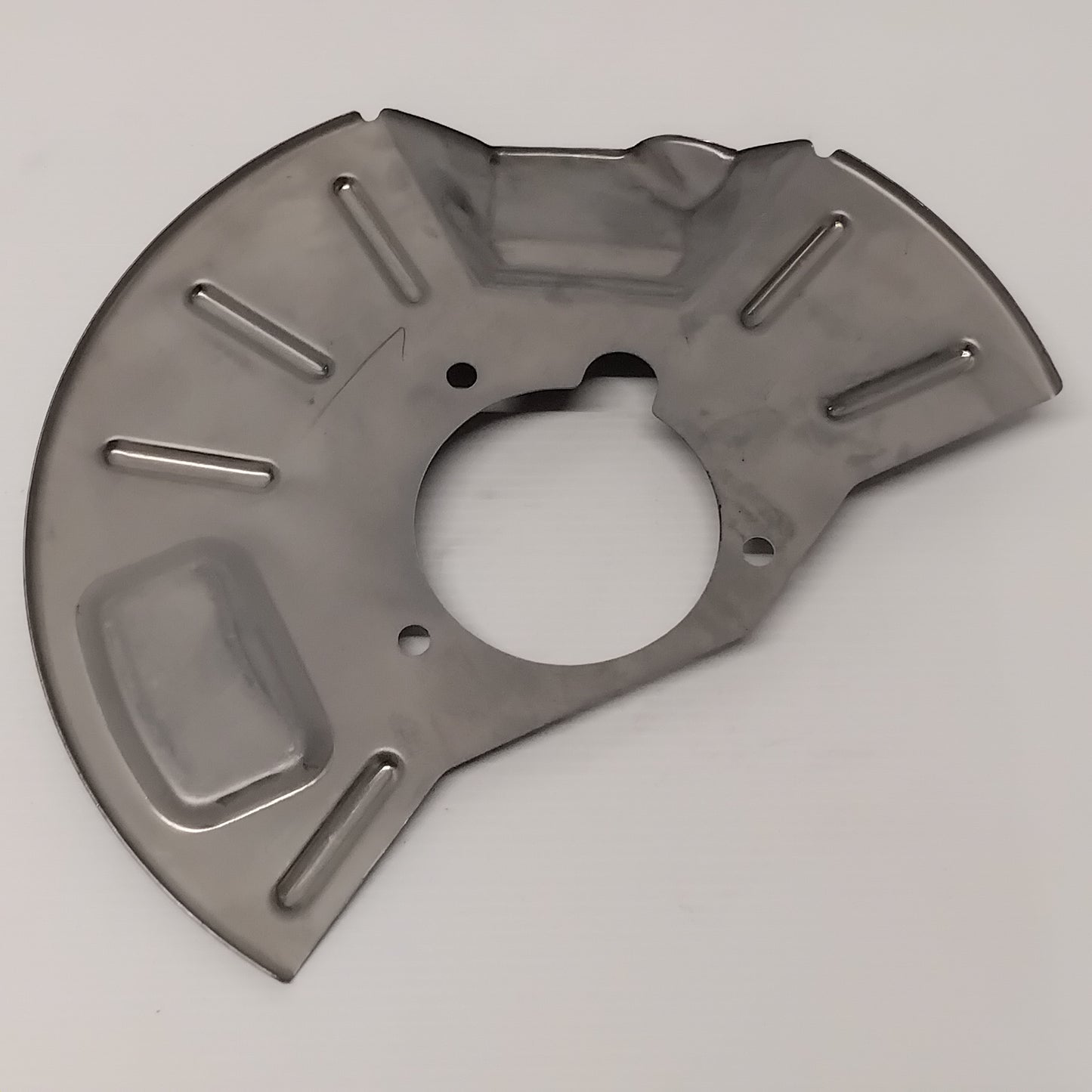 Genuine Ford Shield - Splash | 4358442