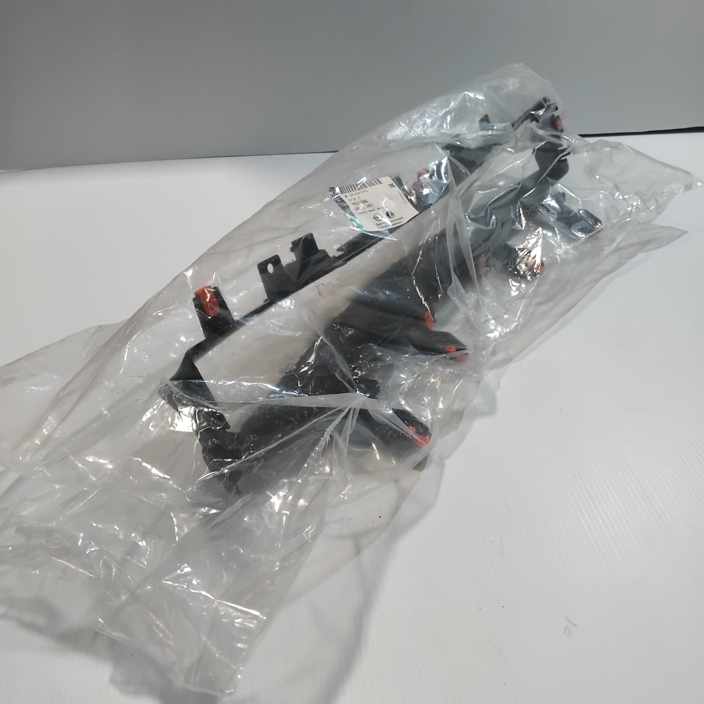 Genuine Vauxhall Outlet Tank | 55206391