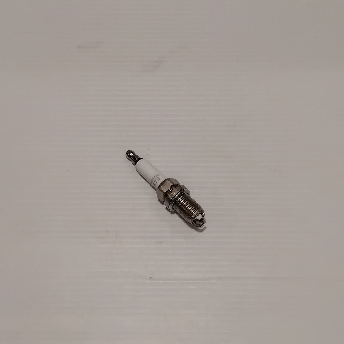 Genuine Renault Spark Plug Motlug | 86 71 016 879