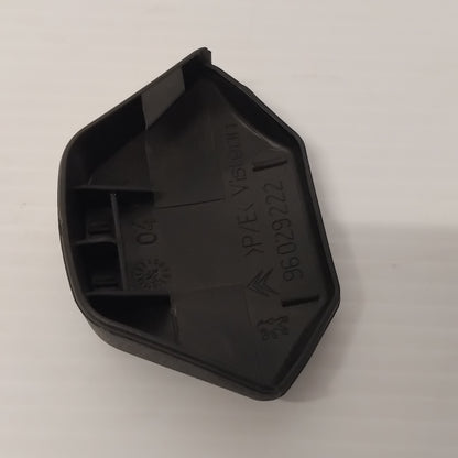 Genuine Front Seatbelt Upper Cover - Peugeot | 8978LY