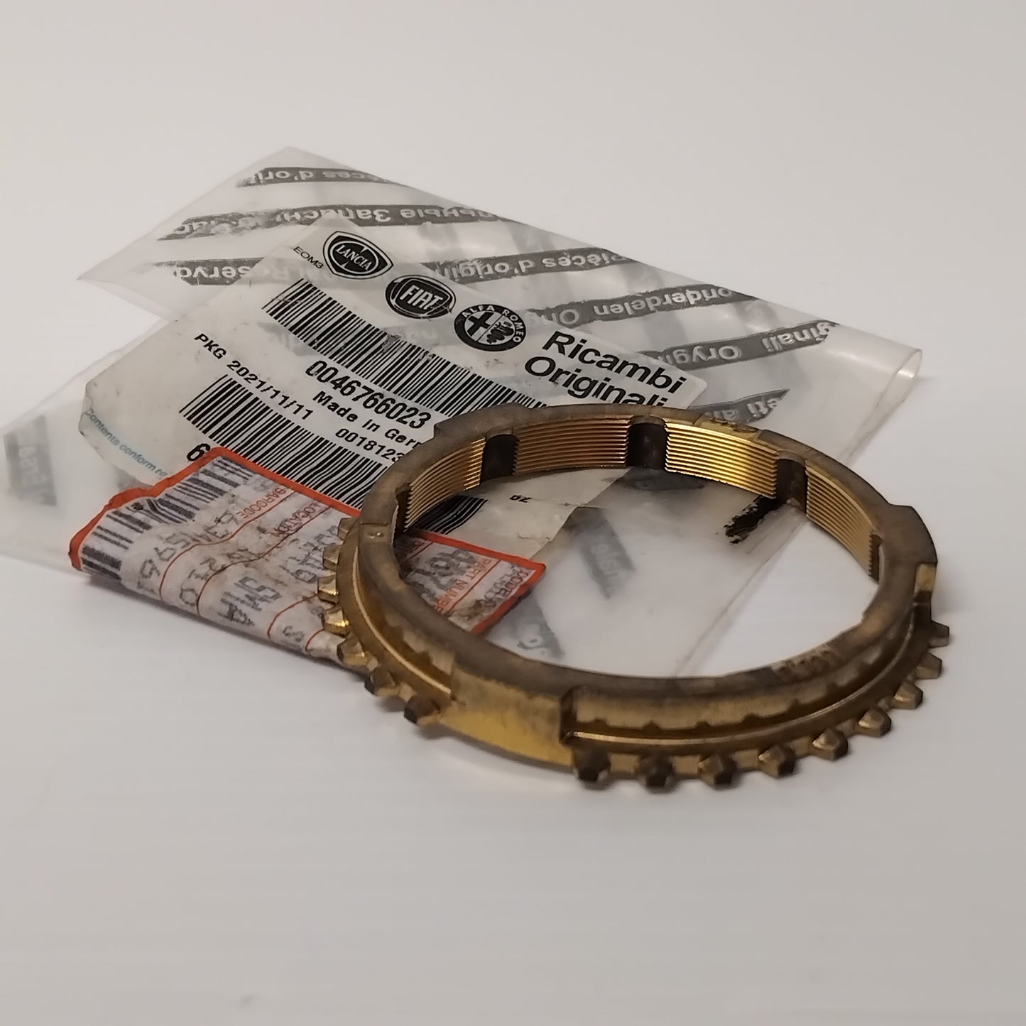 Genuine 4th Synchronizer Ring - Fiat 500 / 500X / 500L Diesel | 46766023