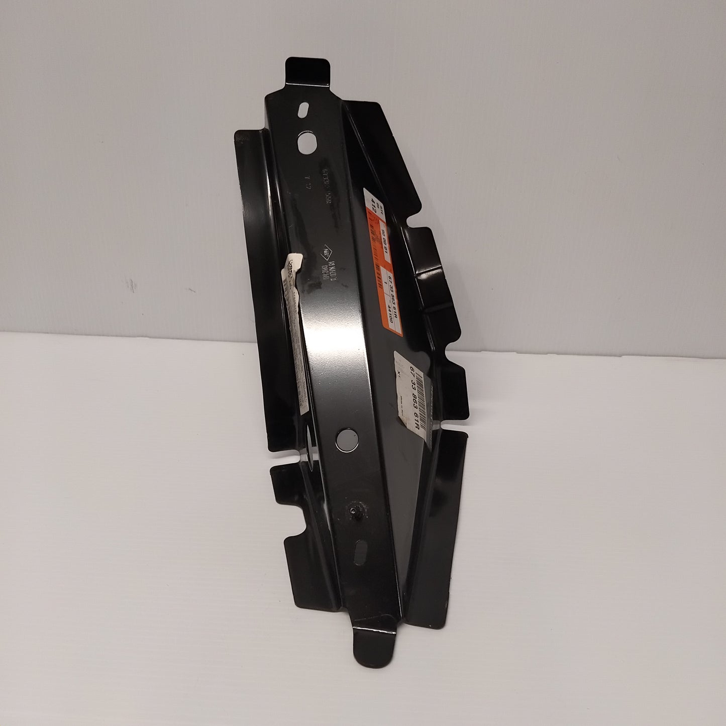 Genuine Renault Reinf-Dash Rh | 67 33 863 61R