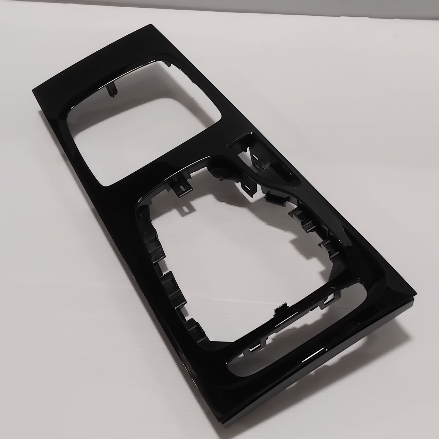 Genuine Vauxhall Console Face | YR003672XU