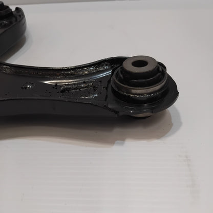 Genuine Honda Arm Comp., L. Rr. Upper | 52520TEXR00