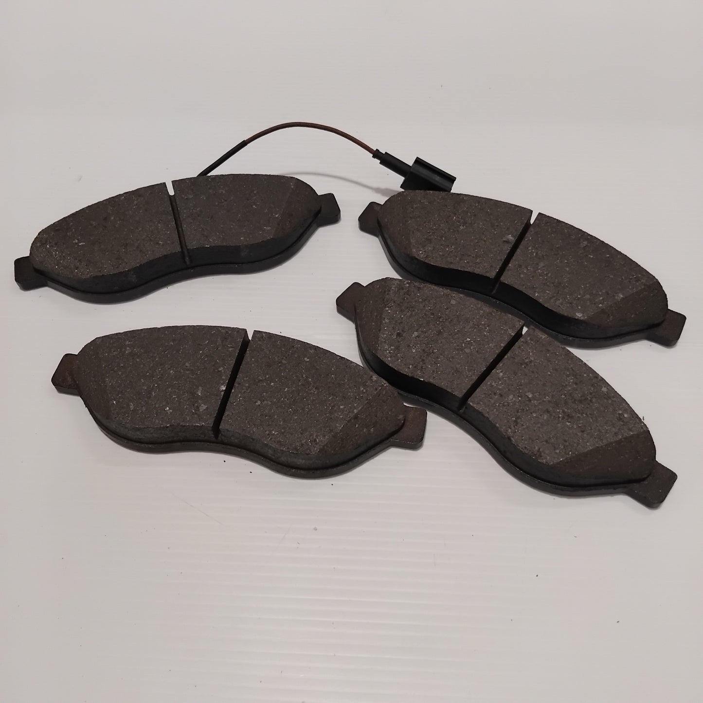 Genuine Fiat Brake Pad-Se | 6000629139