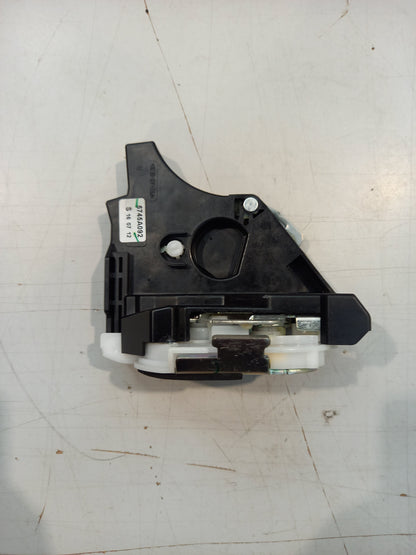 Genuine Mitsubishi Latch,Rr Door,Rh | 5745A092