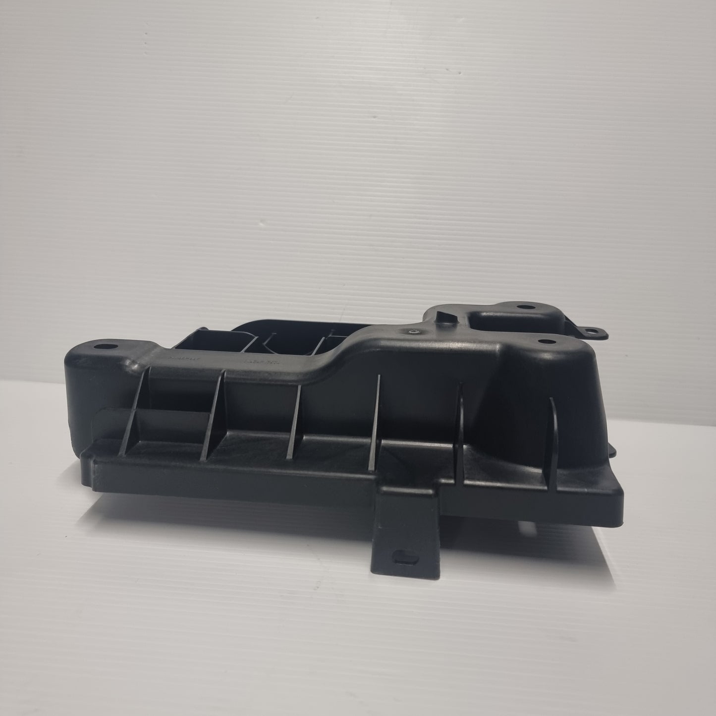 Genuine Suzuki Tray Comp,Battery Atk4 | 72520-62R10-000