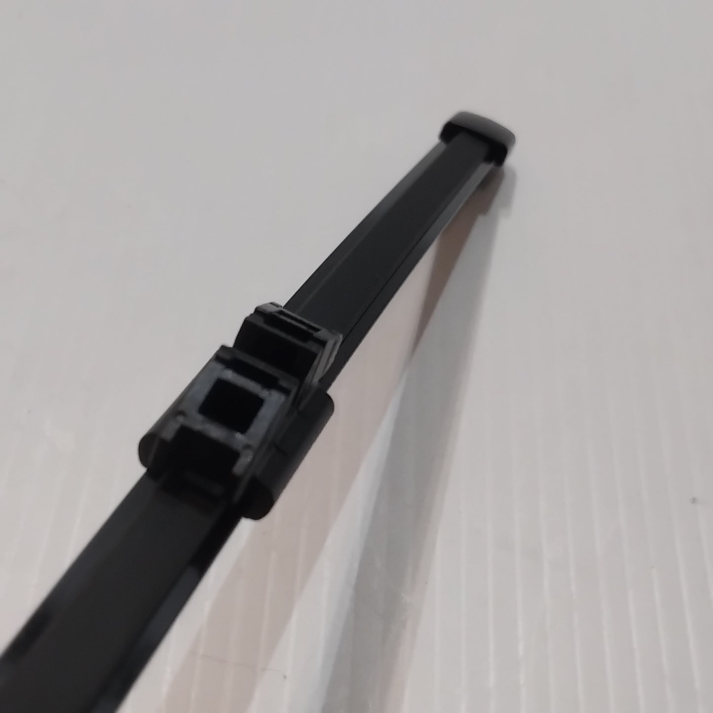 1x Genuine 11" Rear Wiper Blade - Ford Kuga 2012-2020 | 5101217