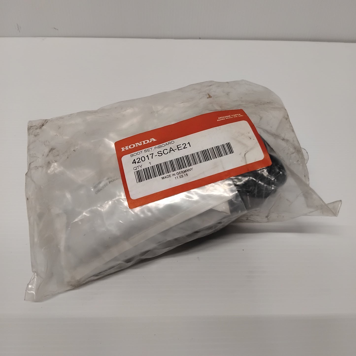 Genuine Honda CR-V Rear Driveshaft Inboard CV Boot Kit 2002-2006 | 42017SCAE21