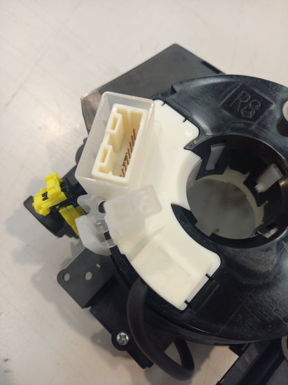 Genuine Nissan Body-Combi Sw | B5567CY70D