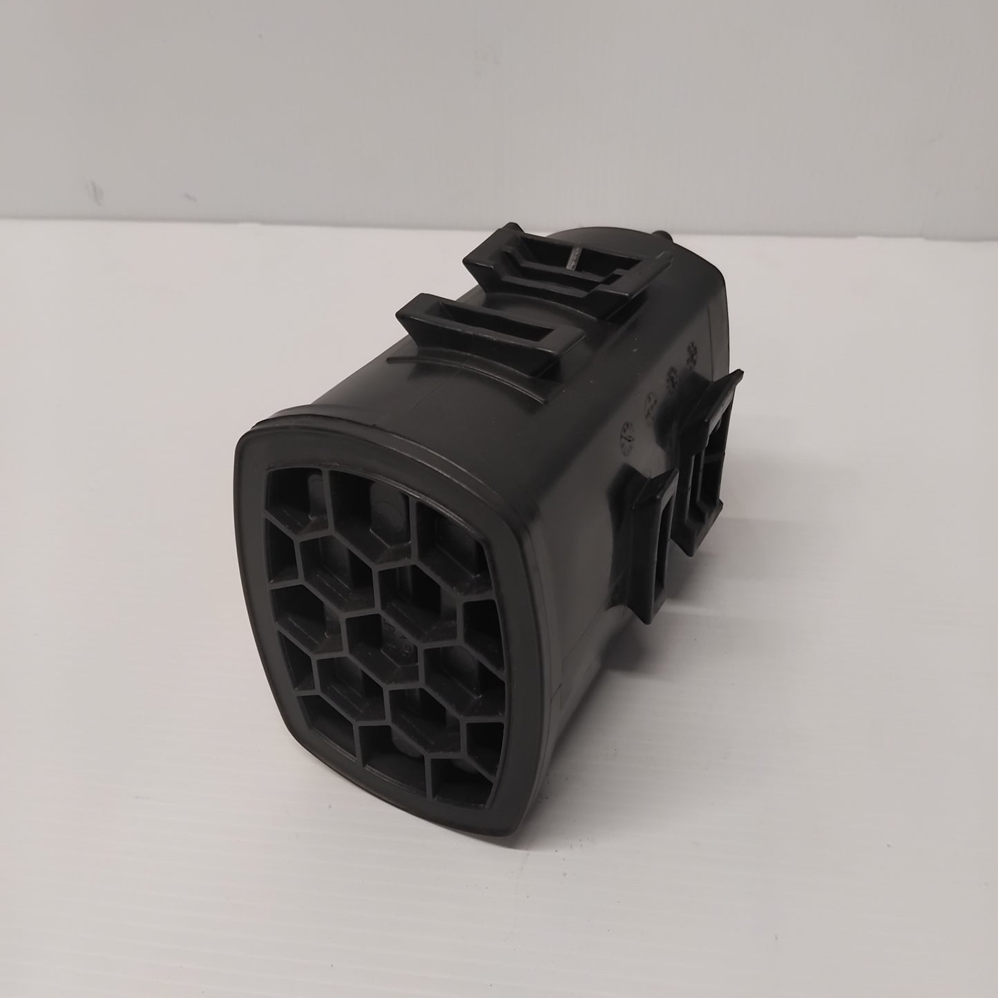 Genuine Suzuki Canister Rs413 T3,4 | 18560-83J00-000