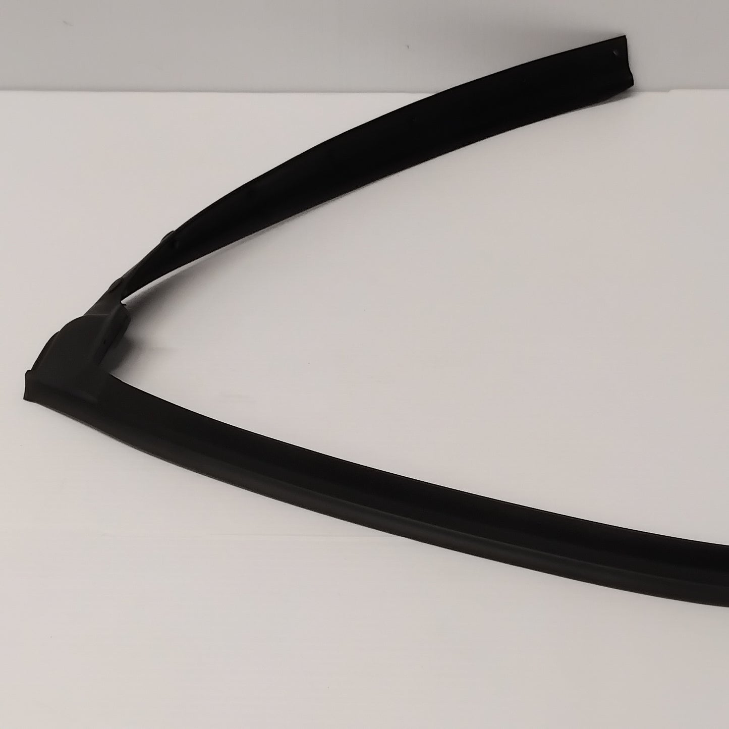 Genuine Hyundai W/Strip Assy-Rr Dr O | 831503Z300