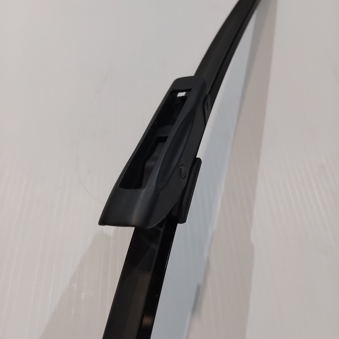 Front Wiper Blades - Renault Scenic MK2 | 7711421439
