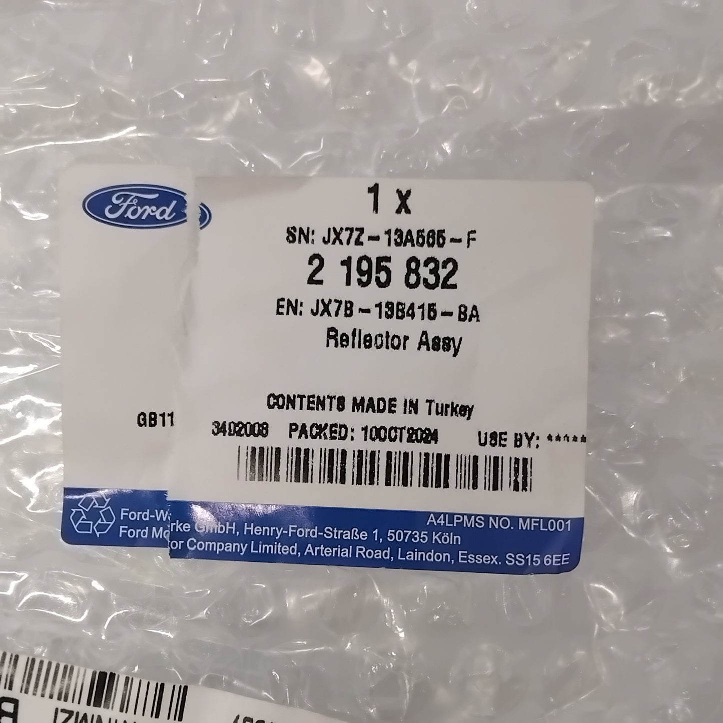 Genuine Rear Left Bumper Reflector - Ford Focus 2018-2022 | 2195832